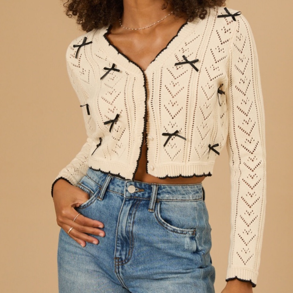 Cece Cream Dainty Bow Cardigan